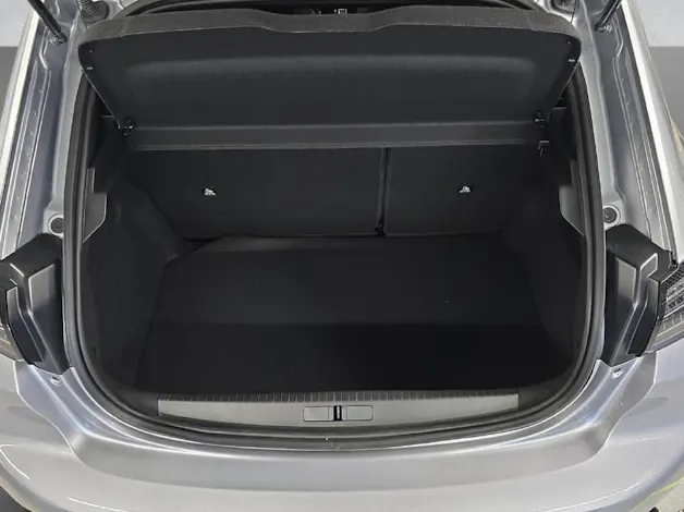 Peugeot 208 1.2 Hybrid 145 GT