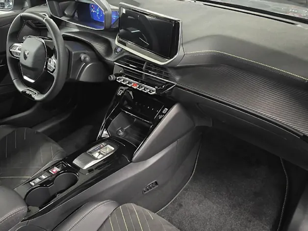 Peugeot 208 1.2 Hybrid 145 GT