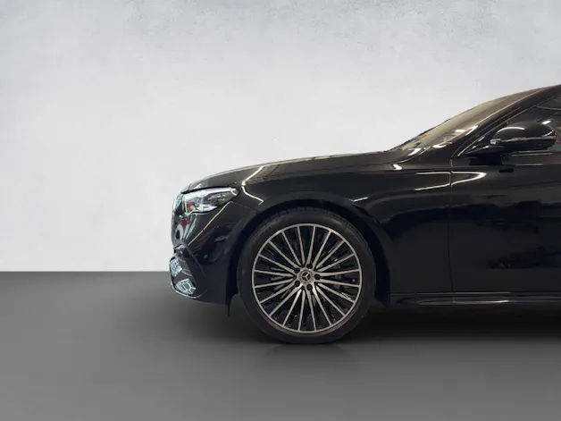 Mercedes-Benz E 220 d AMG Line 4Matic