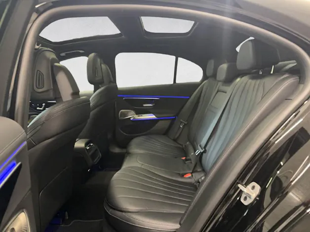 Mercedes-Benz E 220 d AMG Line 4Matic