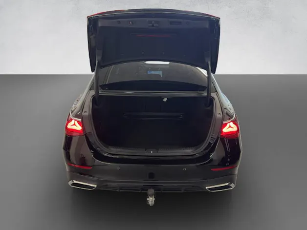 Mercedes-Benz E 220 d AMG Line 4Matic