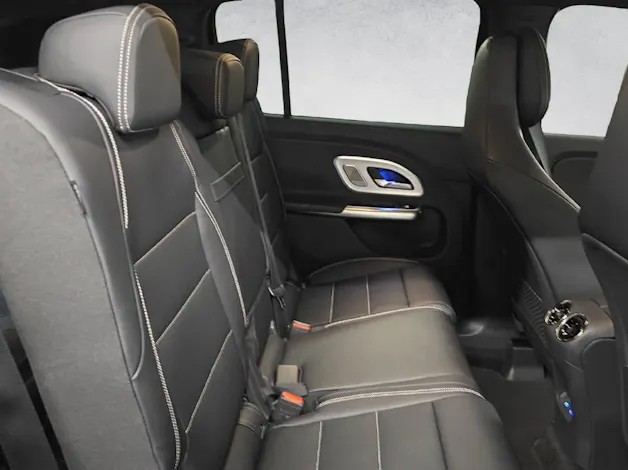 Mercedes-Benz GLB 220 AMG Line 4Matic