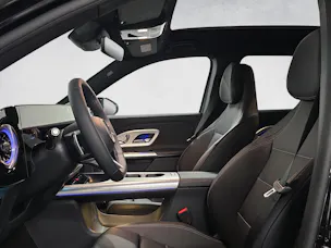 MERCEDES-BENZ GLB 220 AMG Line 4Matic