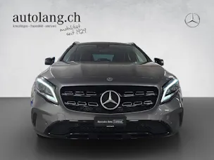 Mercedes-Benz GLA 200 Night Star