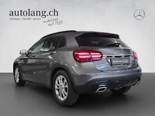 Mercedes-Benz GLA 200 Night Star