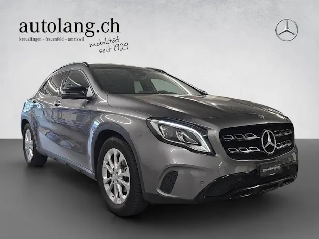 Mercedes-Benz GLA 200 Night Star