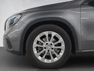 Mercedes-Benz GLA 200 Night Star