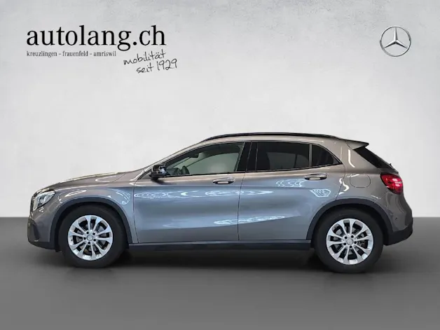 Mercedes-Benz GLA 200 Night Star