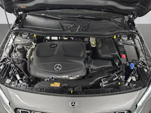 Mercedes-Benz GLA 200 Night Star