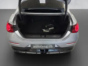 MERCEDES-BENZ CLA 350 AMG Line 4Matic EQ