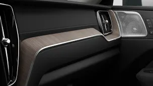 Volvo XC60 2.0 B5 MH Ultra Bright AWD