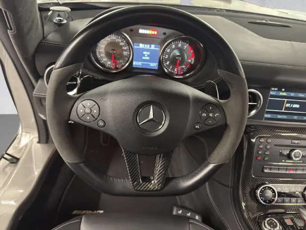 Mercedes-Benz SLS AMG Coupé