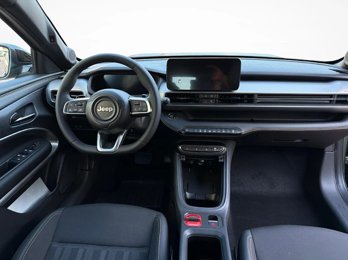 Fahrzeugbild JEEP AVENGER