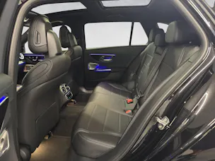 MERCEDES-BENZ C 300 de AMG Line 4Matic T-Modell