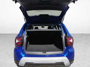 https://vehicle.imgix.net/4392574/c3a8f29e-fe92-4ae6-b007-4e304959b767.jpg