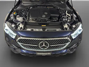MERCEDES-BENZ E 300 de AMG Line 4Matic