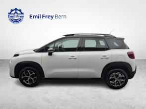 https://vehicle.imgix.net/4392612/7bd7cc25-02dc-47bf-a1f5-1135e33ba78a.jpg