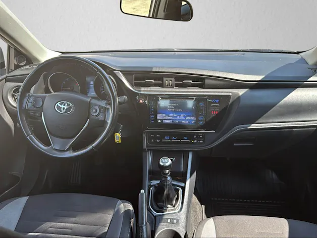 Toyota Auris 1.2 T Luna