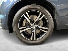 https://vehicle.imgix.net/4392639/1aba8e34-7953-4f0d-9845-1f653cc68eae.jpg