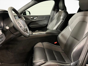 Fahrzeugbild VOLVO XC60 2.0 T6 TE R-Design eAWD