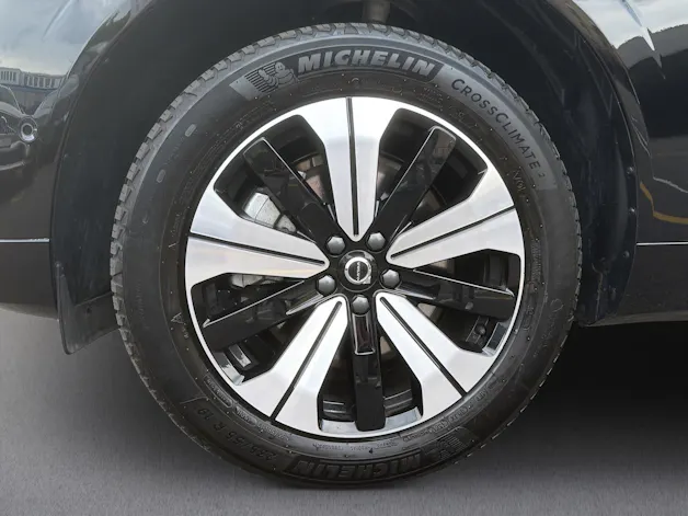 VOLVO XC60 2.0 T8 TE Plus Dark eAWD