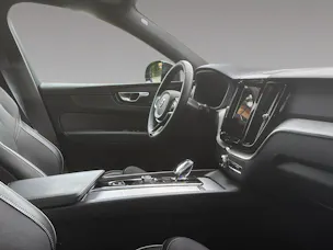 VOLVO XC60 2.0 T8 TE Plus Dark eAWD