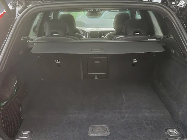 VOLVO XC60 2.0 T8 TE Plus Dark eAWD