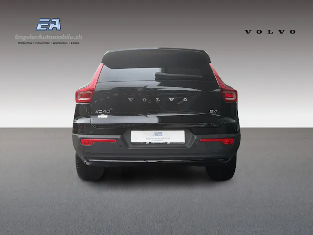 VOLVO XC40 2.0 B4 MH Plus Dark