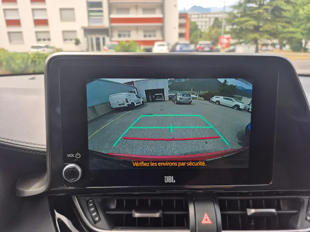 Toyota C-HR 1.8 VVTi HSD Trend