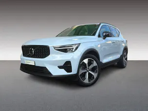 VOLVO XC40 2.0 B3 MH Plus Dark