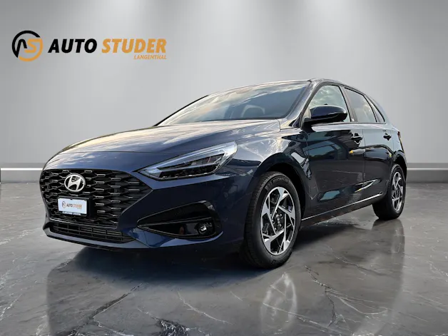 HYUNDAI i30 1.5 T-GDi Amplia