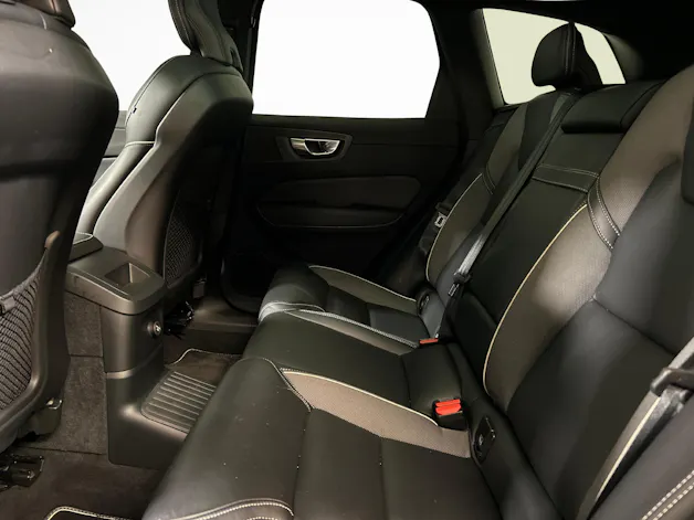 Volvo XC60 2.0 T8 TE R-Design eAWD