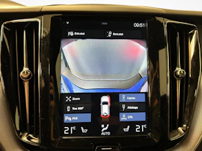 https://vehicle.imgix.net/4392668/57e503b2-193e-4ff0-bb6d-7ee4403fa9b8.jpg