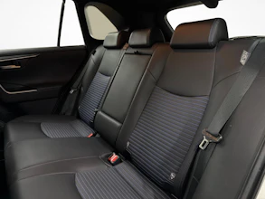 https://vehicle.imgix.net/4392673/b131be1a-2e27-4861-8c24-5b12c6fcca77.jpg