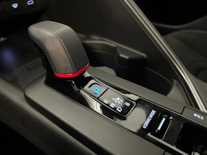 Fahrzeugbild TOYOTA C-HR 2.0 PHEV GR Sport
