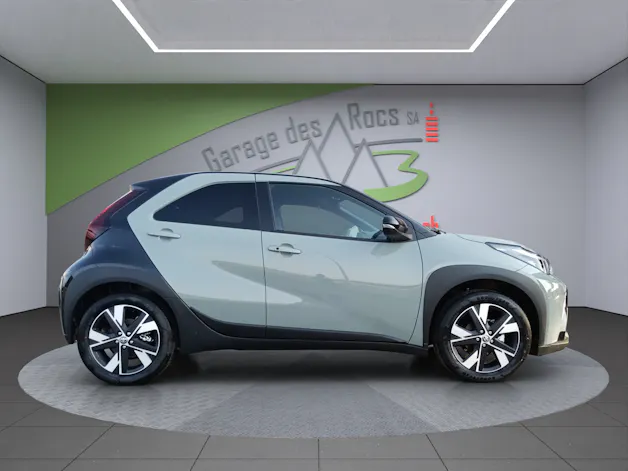 Toyota Aygo X 1.5 VVT-i HSD Trend