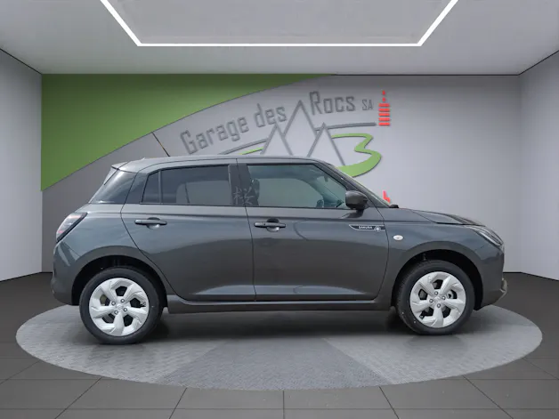 Suzuki Swift 1.2 Sakura Hybrid 4x4