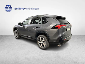 https://vehicle.imgix.net/4392701/d6d49367-cf79-4a92-8b49-8f25d2ad60c5.jpg