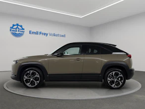 https://vehicle.imgix.net/4392706/1054048e-3453-4df3-90c0-52982554308d.jpg