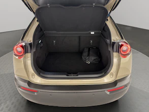 https://vehicle.imgix.net/4392706/1eaa6c6c-49e2-4e39-b5b9-b4f12341bb45.jpg