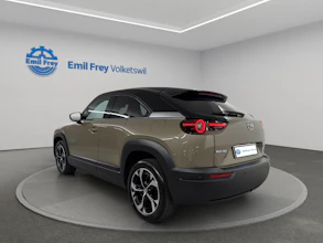 https://vehicle.imgix.net/4392706/851dd130-c2b8-4250-9eeb-c3c103cd773c.jpg