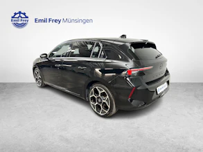 https://vehicle.imgix.net/4392707/c4b33466-99e6-47f6-8b29-8e8576588158.jpg