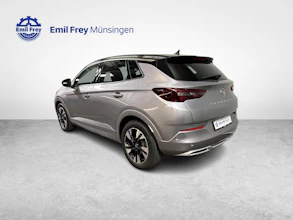 https://vehicle.imgix.net/4392723/c1f975a8-aba2-4854-be97-aa269d6c0e13.jpg