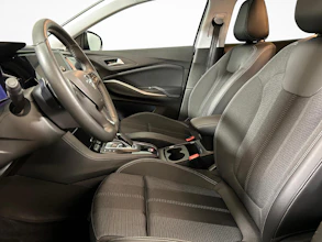 https://vehicle.imgix.net/4392723/e9b2f9f8-007e-4de4-90e0-abfe3d66a3be.jpg