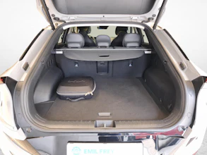 https://vehicle.imgix.net/4392726/4496ccd4-9f48-4ad5-a4cf-cae366abcb47.jpg
