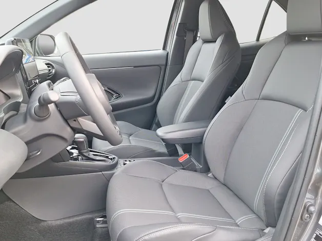 Toyota Yaris Cross 1.5 VVT-i HSD Premium AWD-i