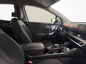 https://vehicle.imgix.net/4392751/60d9ba8f-9142-4d5a-869e-c7f0f78708a4.jpg