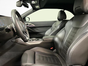 https://vehicle.imgix.net/4392756/e5de451e-90cf-4ac7-9e56-8d222f3ec010.jpg