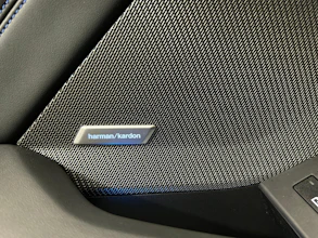 https://vehicle.imgix.net/4392767/7c8102d1-0ac0-48b3-995d-66714868b5a9.jpg