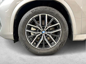 image du véhicule BMW X1 23d xDrive paddles